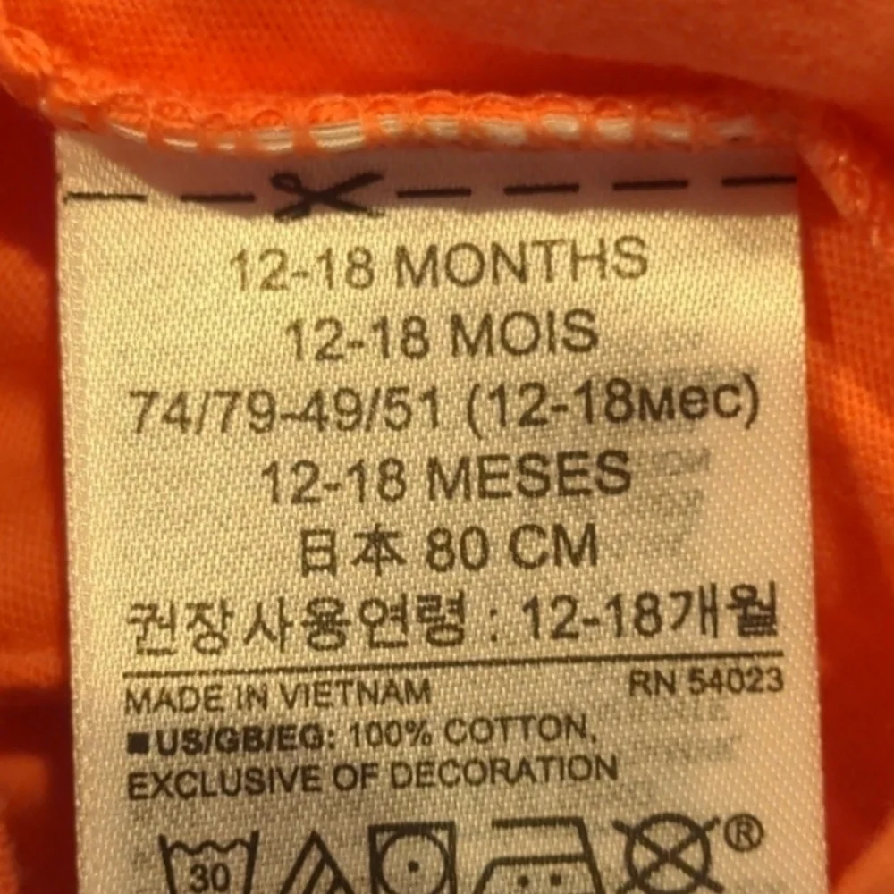 Gap Mommy Made Me Awesome Brannan's Favorites One Piece Bodysuit 12-18 Months